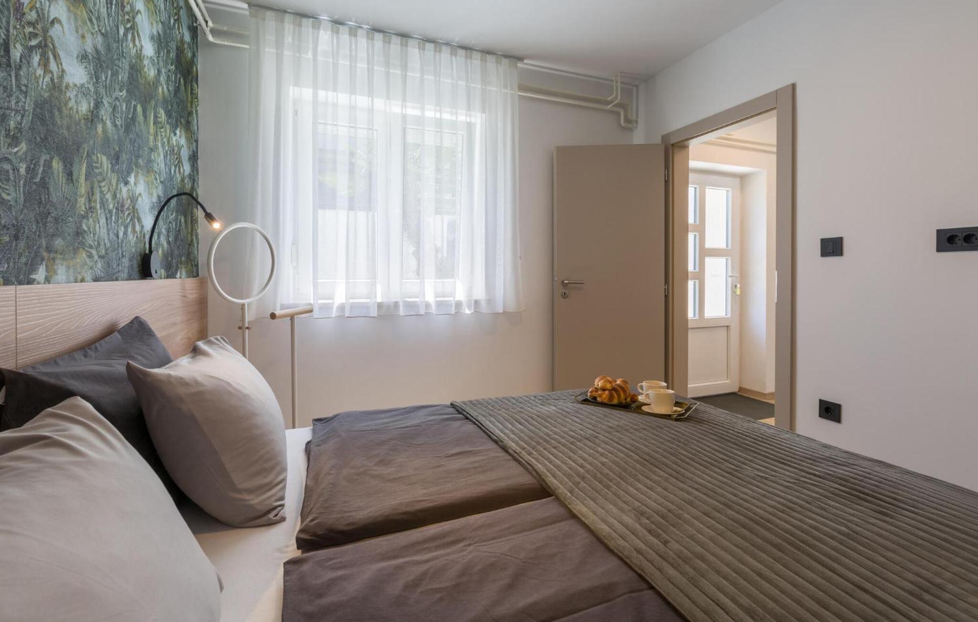 1 Bedroom Beautiful Apartment In Πόρετς Εξωτερικό φωτογραφία
